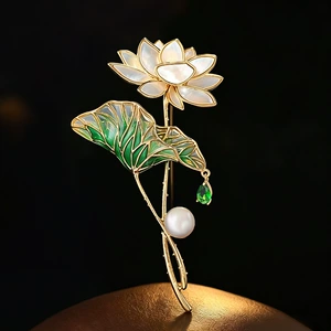 White Mother-Of-Pearl Lotus Brooch, Green Enamel Lotus Leaf Freshwater Pearl Pin, New Chinese Style Elegant Brooch for Qipao Wholesale