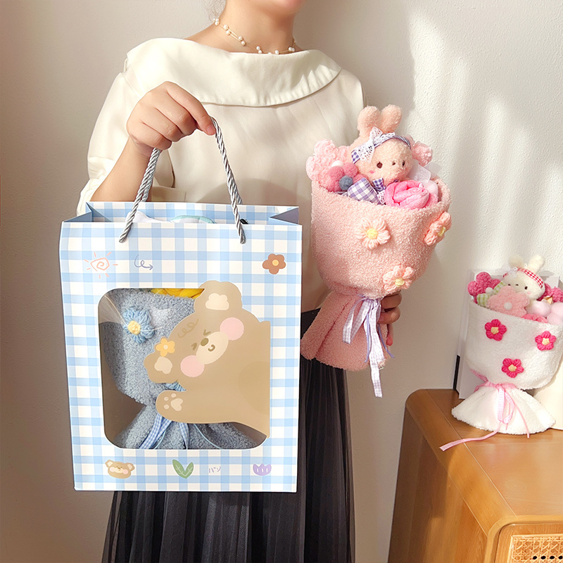 Día de San Valentín regalo felpa muñeca ramo terminado muñeca ramo regalo de cumpleaños para niñas 38 regalos