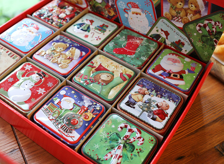 Christmas gift box, Candy box Classification Christmas Cute Santa Claus Snowman Metal Christmas Party Gift Wrapping Supplies Party Supplies Gift Wrapping Supplies 1 Set
