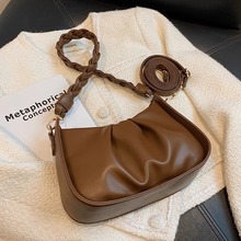 �ٴ�С����Ů2026�¿�r�г�����|��Ҹ�μ���W�t�߼���б���