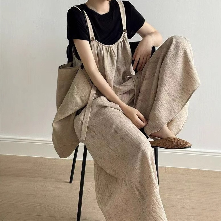 Summer new plus-size loose two-piece overalls set, fashionable slimming wide-leg pants and skirt one-piece outfit Summer new plus-size loose two-piece overalls set, fashionable slimming wide-leg pants and skirt one-piece outfit