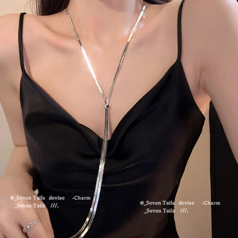 2024年ステンレスのロングネックレスの女性の小衆の軽豪華なデザイン感蛇の骨のチェーンは簡単で百合首のチェーンGです。|undefined