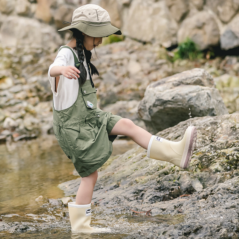 Children's new version rain boots boys' and girls' non-slip soft bottom rain boots camping waterproof shoes Children's lightweight travel rain boots