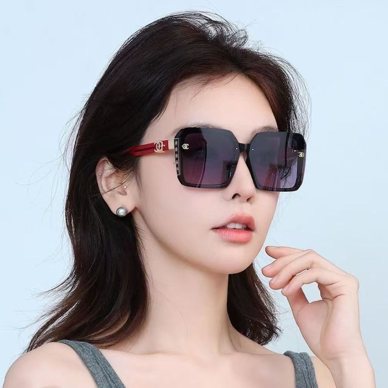 ファッショナブルなスクエアフレームサングラス、女性用、夏のトレンド、外出用メガネ、多用途、高級感、スクエアフレーム、紫外線防止サングラス|undefined