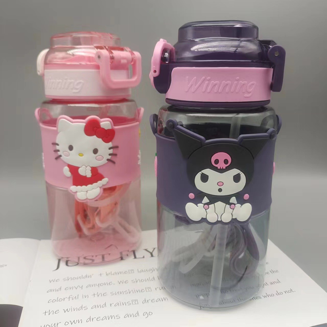 Taza de plástico de dibujos animados para niños - Linda, taza de doble bebida, taza portátil para niños y niñas, taza de pajita de alto valor image 2