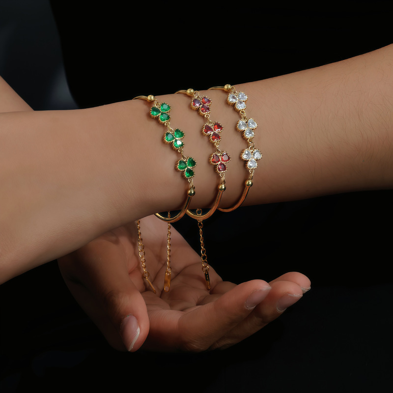 Factory Direct Supply Clover-Shaped Colored Diamond Adjustable Bracelet Titanium Steel Gold-Plated Light Luxury Niche Hand Jewelry Cross-Border Jewelry Wholesale Factory Direct Supply Clover-Shaped Colored Diamond Adjustable Bracelet Titanium Steel Gold-Plated Light Luxury Niche Hand Jewelry Cross-Border Jewelry Wholesale