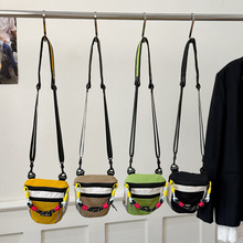 �r��ײɫ��ͯ����Ⲽ���͹�б���Ů��ɽ���Cˮ�����γ��Іμ��