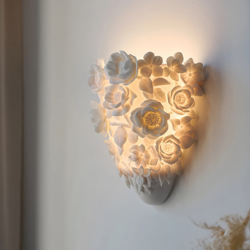 French-Style Wall Lamp for Living Room, Entrance Hall, Corridor, Background Carved Art Lighting, Palace-Style High-End Cream-Colored Floral Wall Lamp