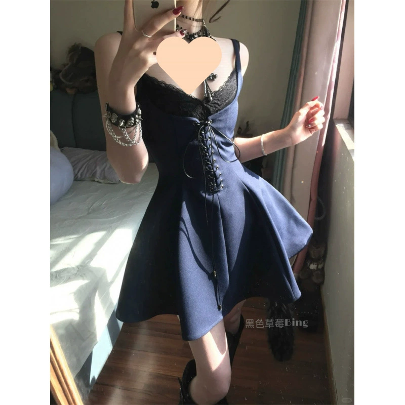 Корейское сладкое и пряное платье на бретельках с ремешками, многослойная короткая юбка на кружевных подтяжках на талии, комплект из двух предметов