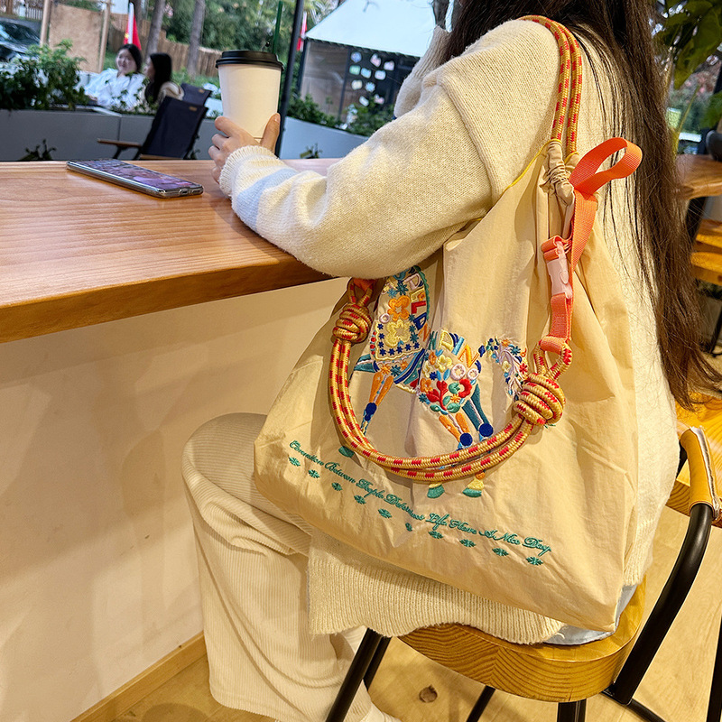 Japanese ball chain canvas bag nylon embroidery eco-friendly shopping bag shoulder bag slung commuter tote bag for women