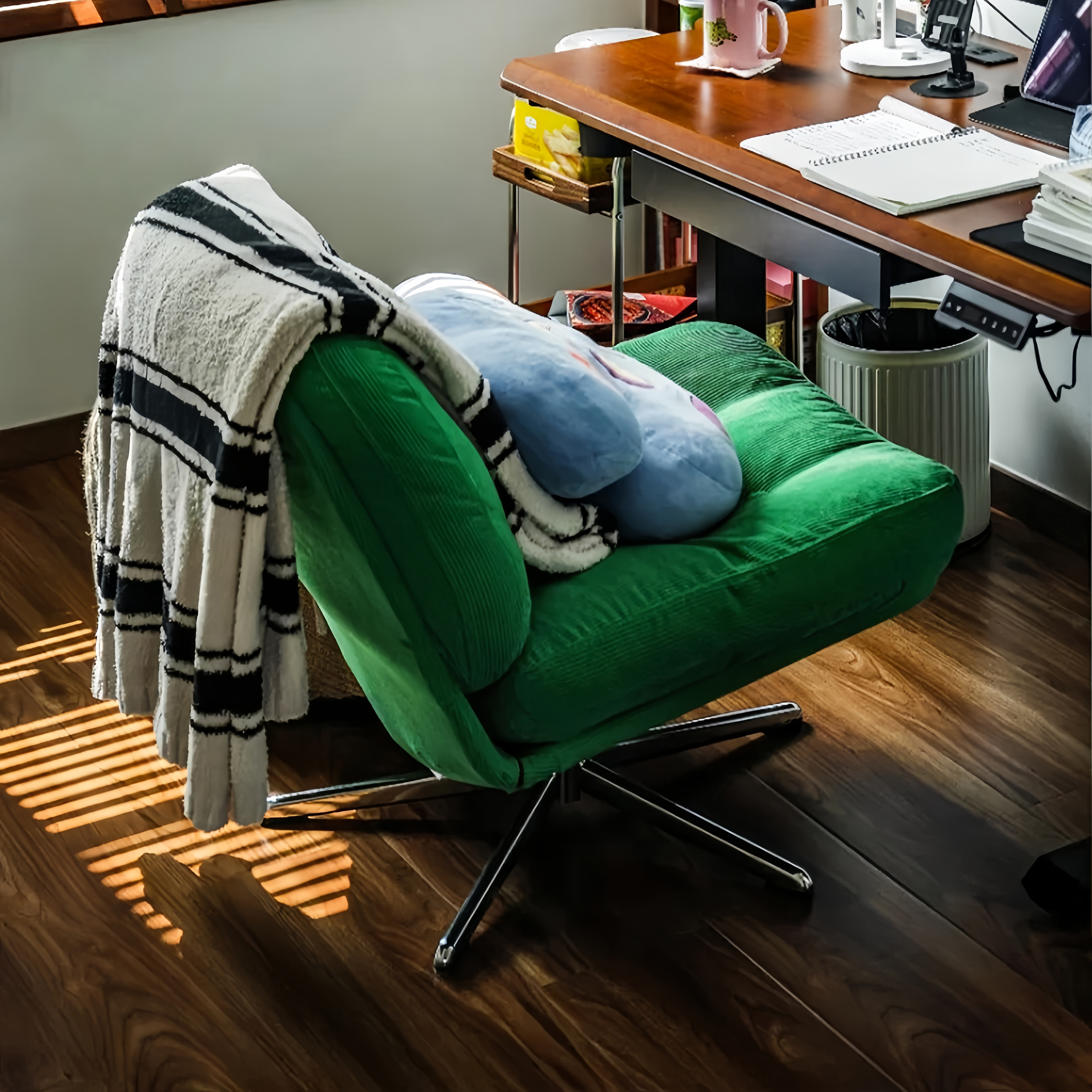 バウハウスモダンシンプルなリビングルームシングルレイジーソファ回転可能な小さなアパートの寝室のバルコニー昼休みリクライニングチェア