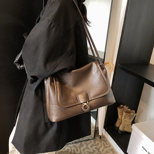 �W���͹Ŵ������󶬼��¿�ٴ�r�Ђ��Ե��w���Ůʿ�μ�����ذ�