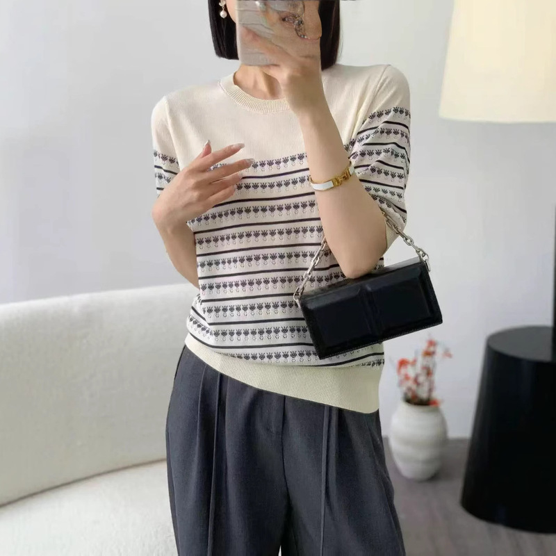 Lyocell 100% Strawberry Hollow Summer Black and White Round Neck Mid-Sleeve 2025 New Knitted Sweater Casual Women's Top Lyocell 100% Strawberry Hollow Summer Black and White Round Neck Mid-Sleeve 2025 New Knitted Sweater Casual Women's Top