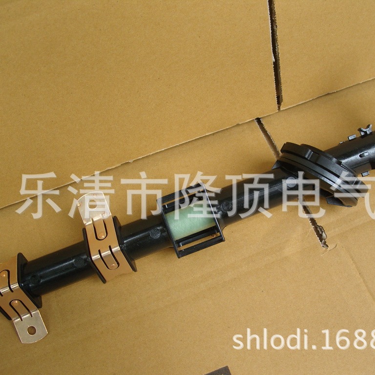 隆顶电气 美式箱变插入式支架熔断器