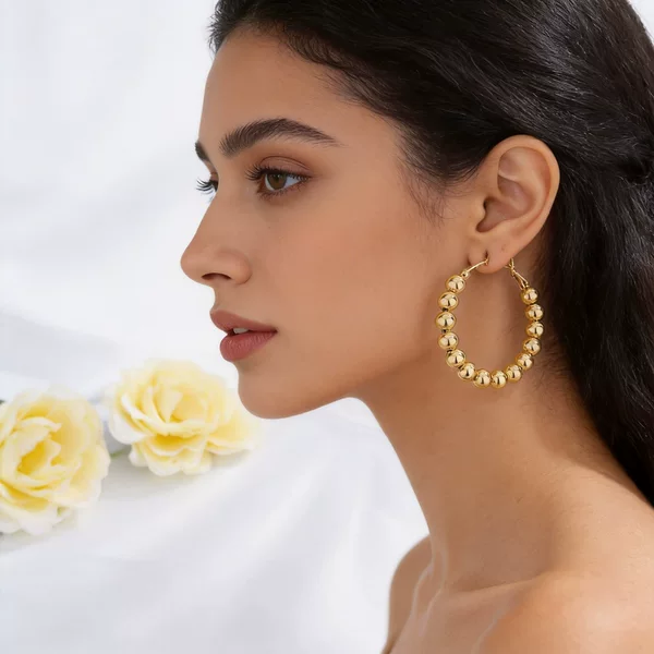 Simple and versatile stainless steel earrings, accessories with a light luxury, niche, high-end, and elegant feel, titanium steel studs and large hoop earrings