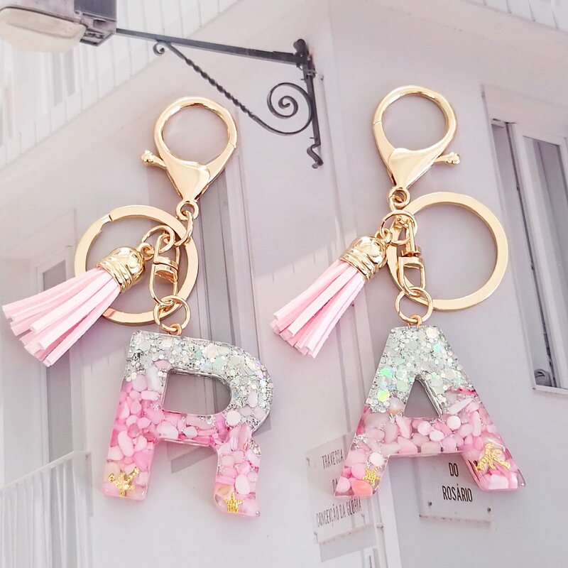 Cross-border hot-selling glitter 26 initial tassel key chain pendant drop glue resin pendant European and American personalized key chain