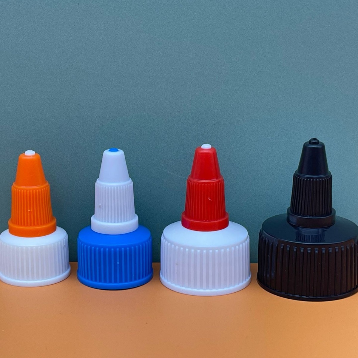 T18 20 24 28牙啫哩水盖多规格尖嘴组合日用化妆品胶水盖子