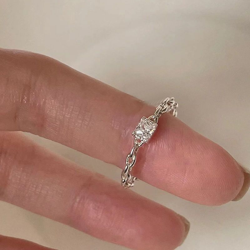 Wedding ring, J42