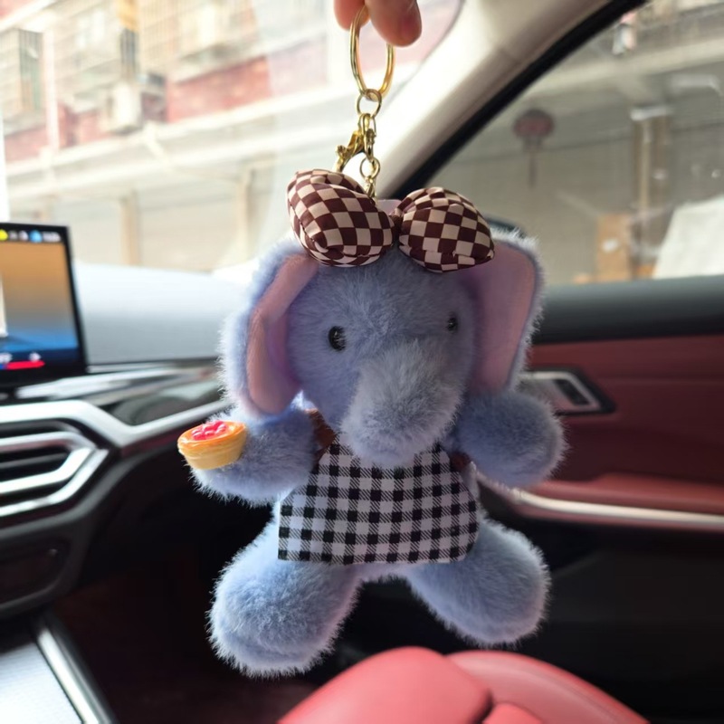 漫画の動物のオリジナルの元気の小さい象のぬいぐるみのキーホルダーのカップルのかわいい子供を挟む機は学生の贈り物を飾ります。|undefined