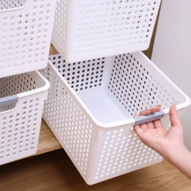 收纳盒;衣架;衣钩/挂钩