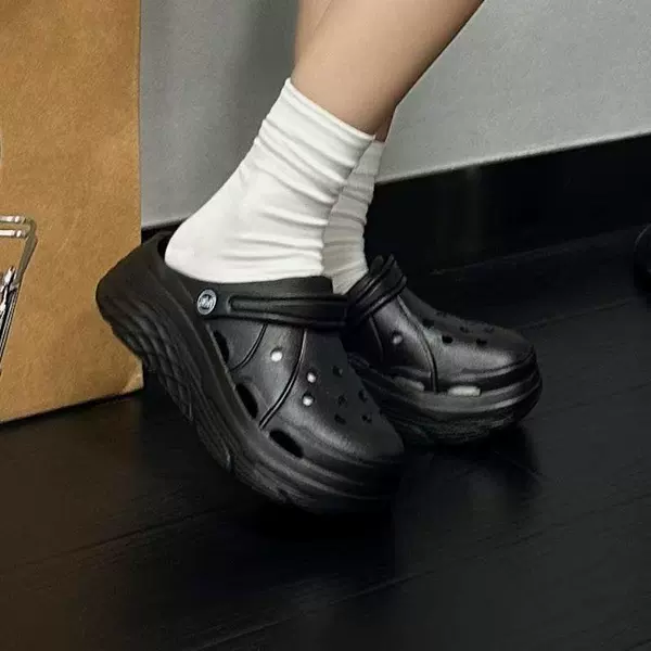 8063 black