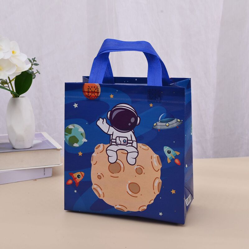 Cute Astronaut Thermal Stereo Non-Woven Handbag for the Beginning of School Season, Promotional Eco-Friendly Bag, Canvas Supermarket Shopping Bag Cute Astronaut Thermal Stereo Non-Woven Handbag for the Beginning of School Season, Promotional Eco-Friendly Bag, Canvas Supermarket Shopping Bag