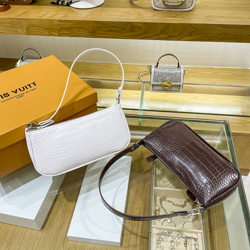 Women's  Summer New Crocodile Print Crossbody Bag, Versatile Retro Shoulder Bag, Noble Lady Handbag