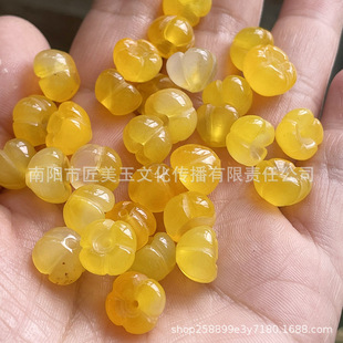 Natural agate osmanthus small accessories Chinese style bracelet earrings beaded DIY accessories accessories chalcedony flowers small ticks