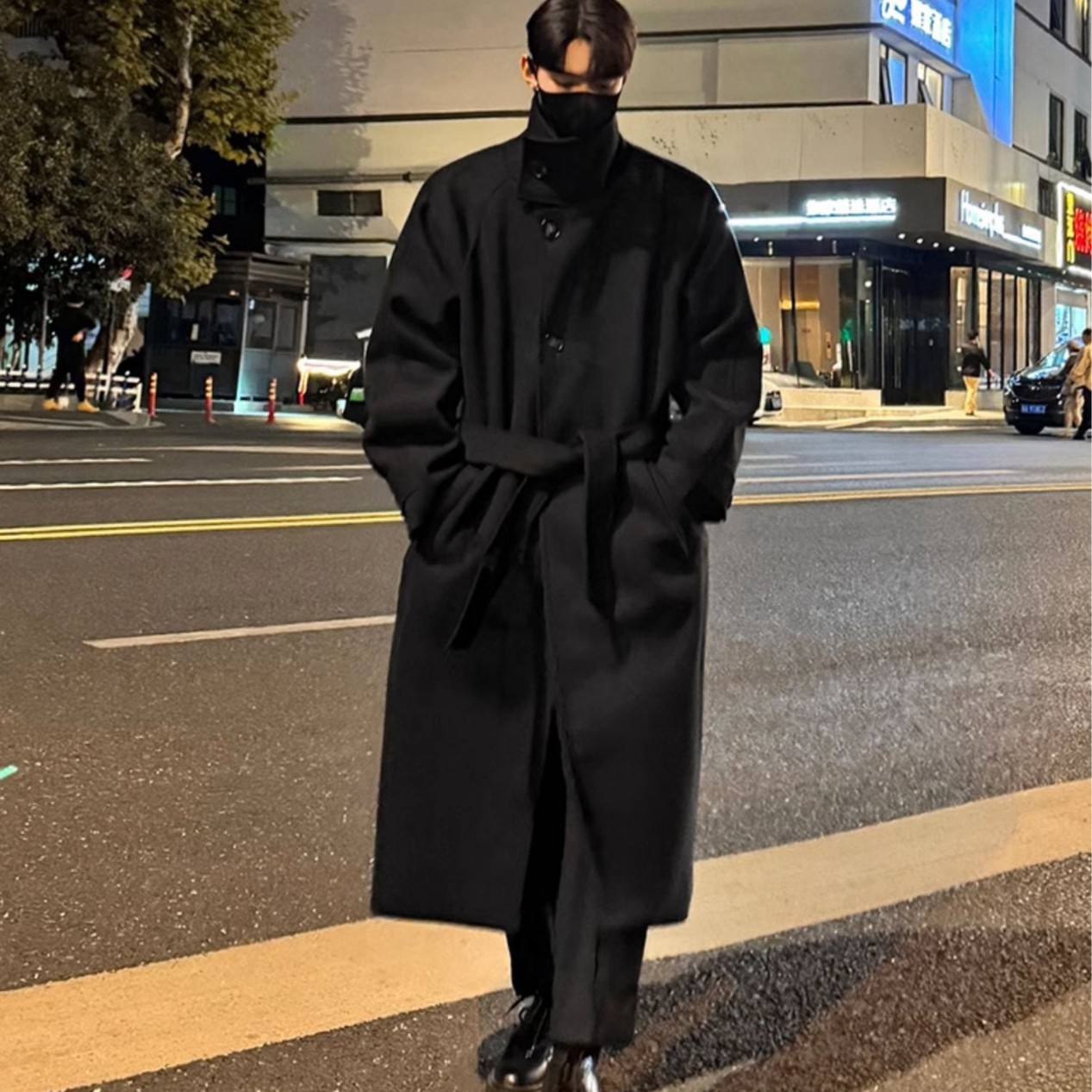 검은색