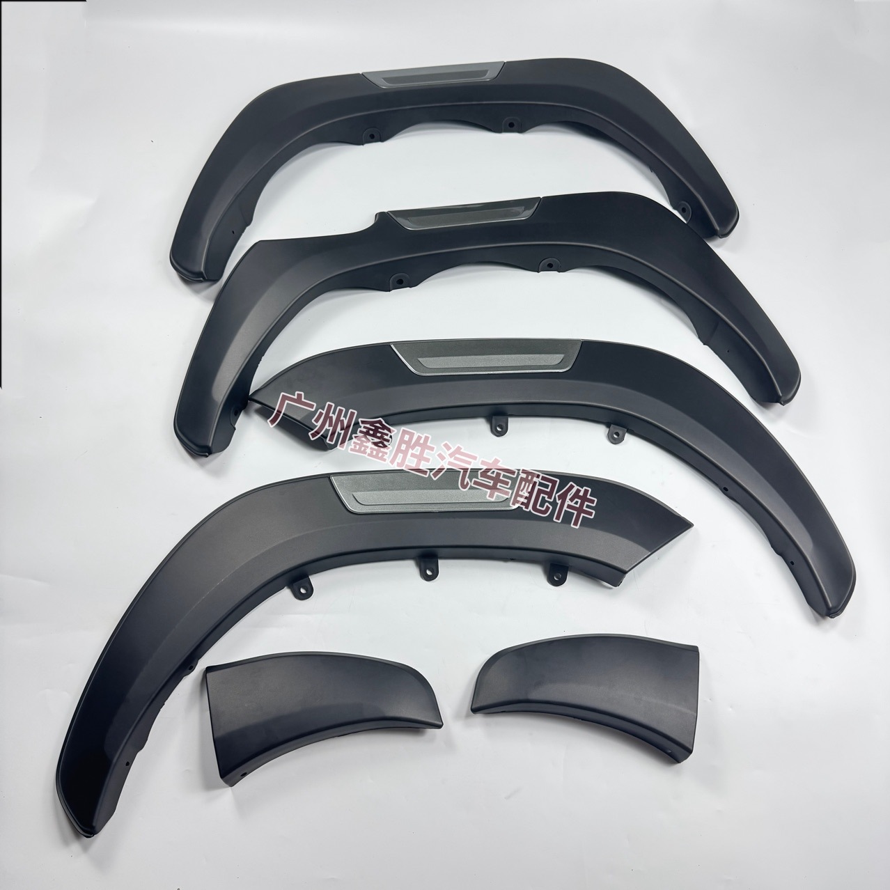 Suitable for Hilux Revo 2016-2024 Hilux Front Wheel Eyebrow Front Wheel Cover Front Wheel Eyebrow Decorative Strip