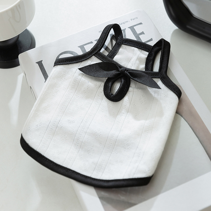 Japón y Corea del Sur minimalista chaleco perro ventilado clásico negro y blanco cinturón gatos perros pequeños y medianos peluche ropa de perro