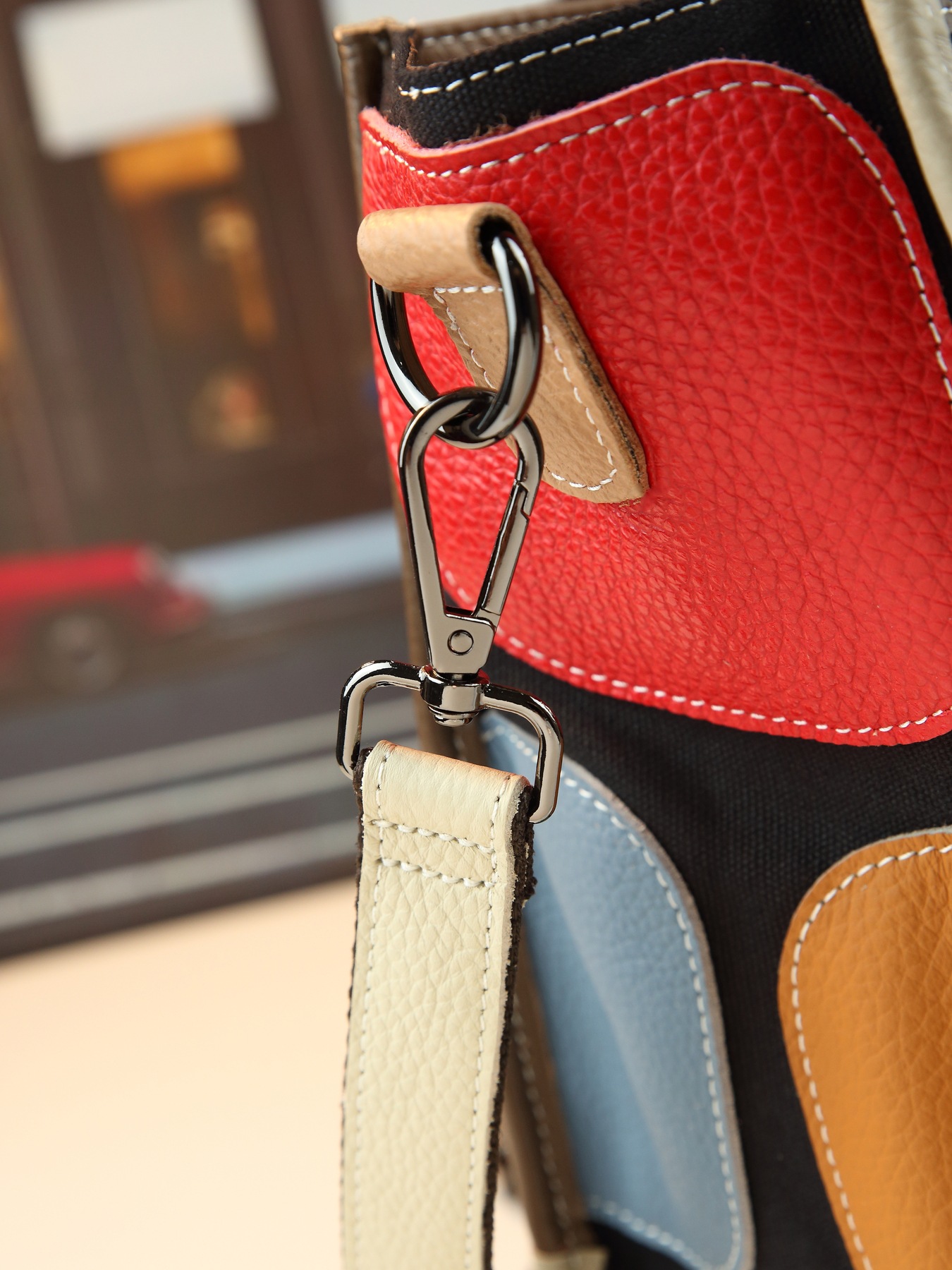Retro Genuine Leather Handbag Large Capacity Women's Letter Bag_voghion.com
