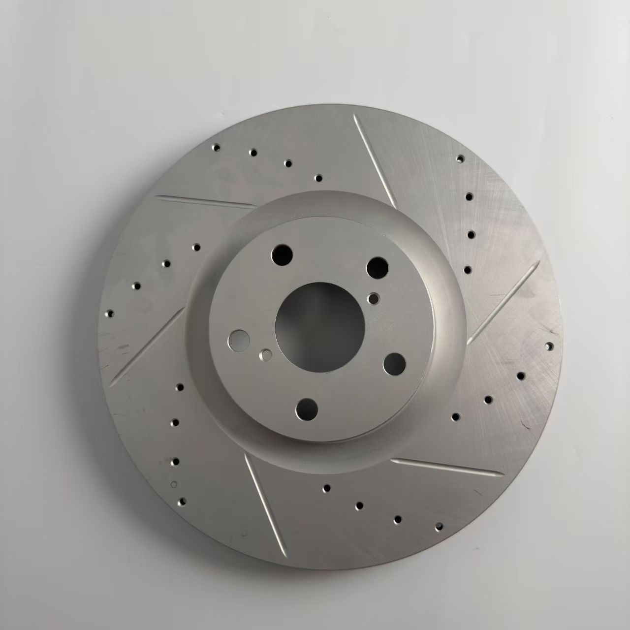 Suitable for Byd's Entire Range of Dynasty Series Tang, Qin, Han Car Brake Discs 0F3G3G6M6S6G8