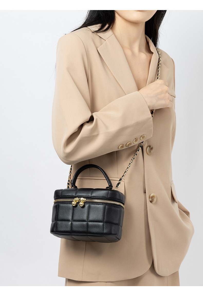 Elegante borsa a scatola in pelle trapuntata con tracolla a catena - Versatile borsa a tracolla e a spalla per donna_voghion.com