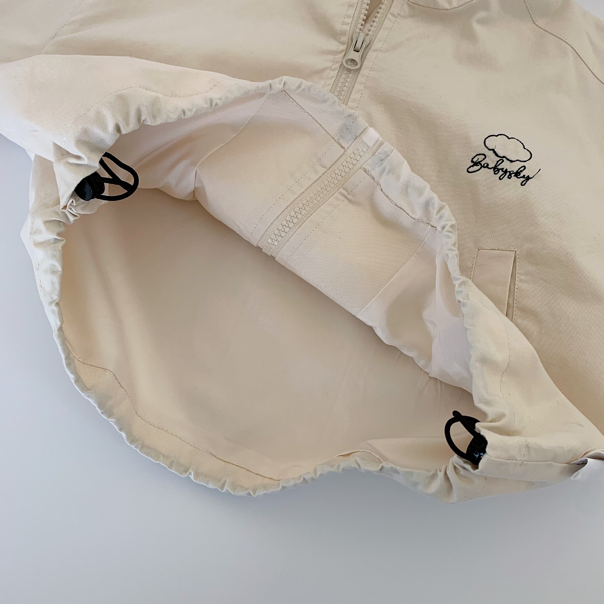 Mai Bao chaqueta infantil de otoño 2025, niñas y niños, cardigan con cremallera coreano, nuevo estilo de primavera y otoño, chaqueta con capuz, moda