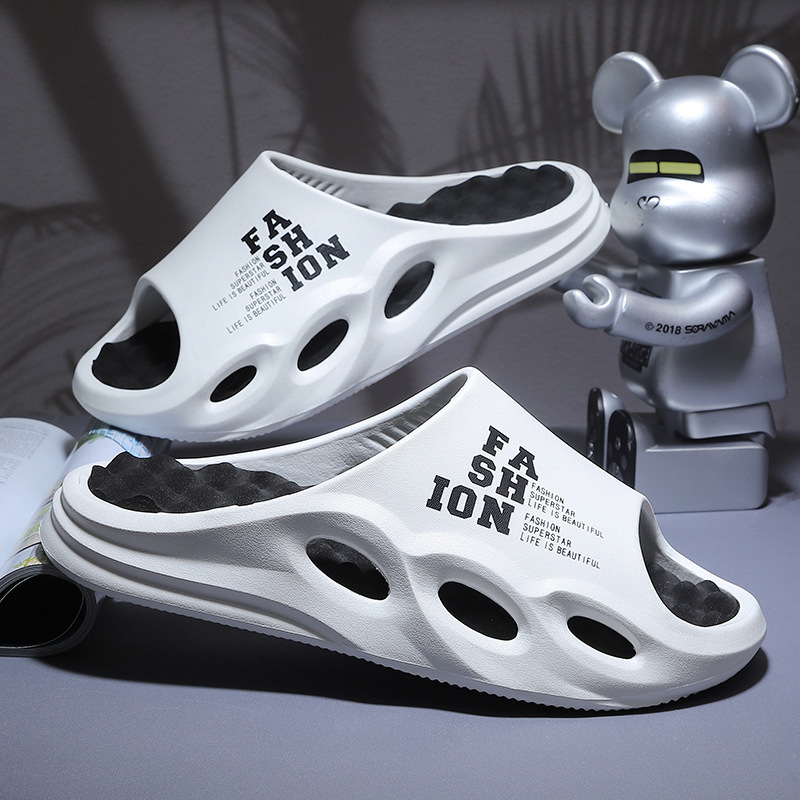 Thick-Soled Slippers for Men, Summer Outdoor Sports Slippers, Home Indoor Soft-Soled Lightweight Wear-Resistant Slippers