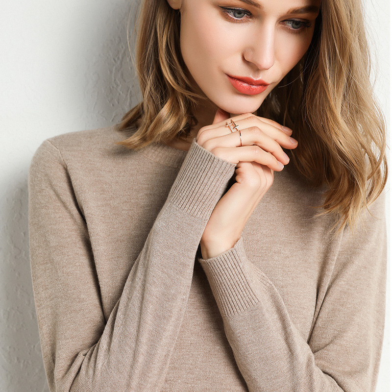 Autumn and winter new round neck sweater women's inner base shirt Joker fashion cross-border sweater a generation of hair