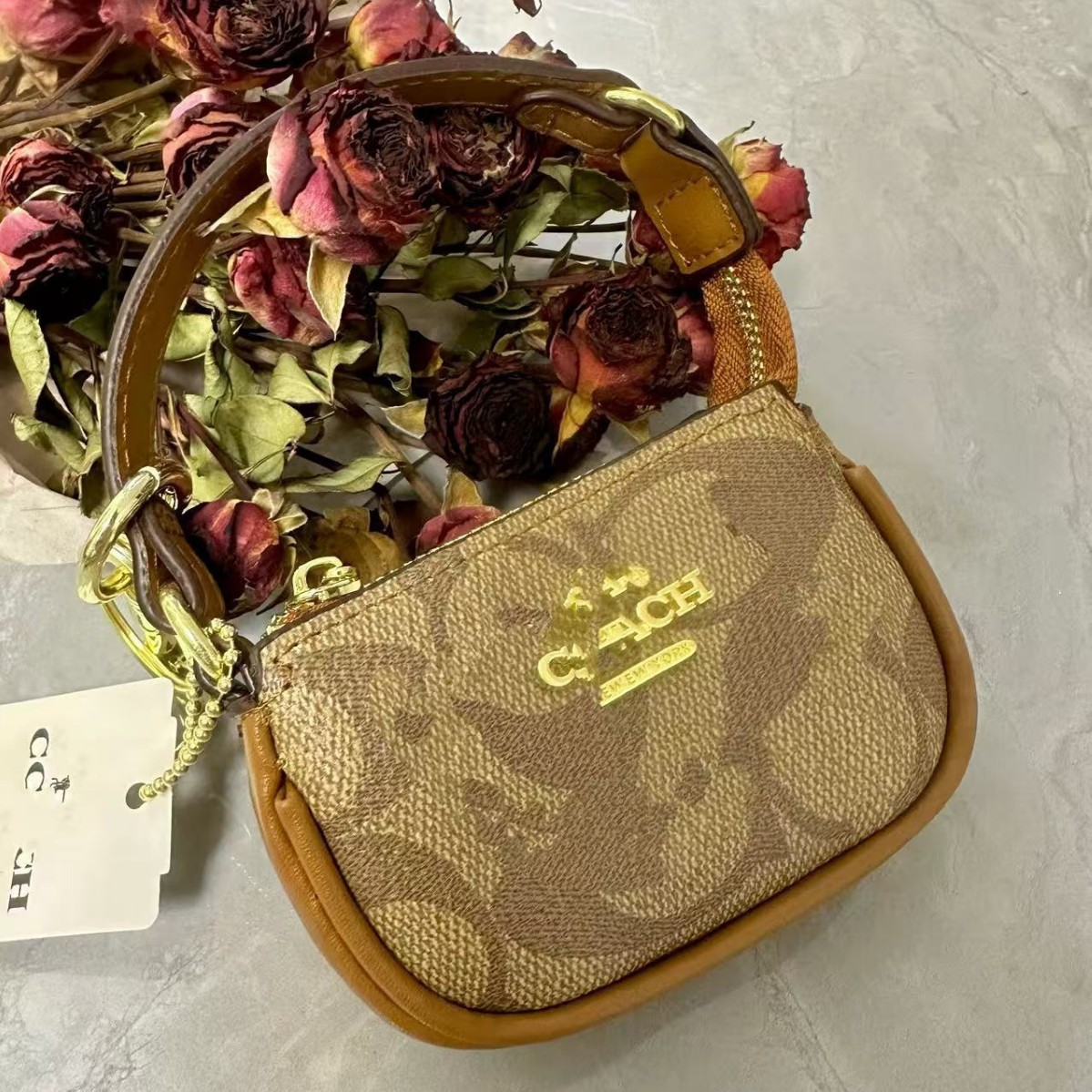 C Home Card Bag Ladies Llavero Monedero 2025 Nuevo estilo Kou Home Foreign Trade Retro Impreso Bolsa de identificación Colgante