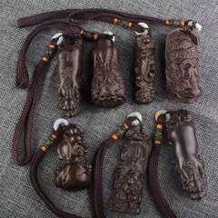 よく売れている逸品の木のベトナムの沈香の木の皮の黒い手の件の木の観光工芸品の卸売り