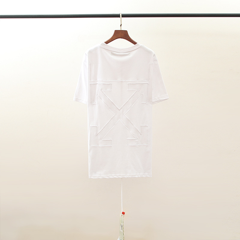 [Código Europeo] de flecha de gradiente clásico disuelto línea de advertencia de graffiti ow marca de moda pareja religiosa Camiseta de manga corta