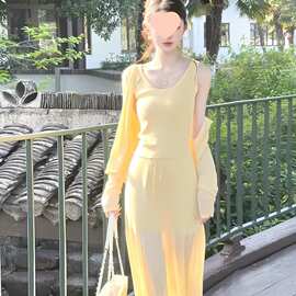 2026夏季新款女韩系穿搭修身薄款开衫内搭吊带背心高腰显瘦半身裙