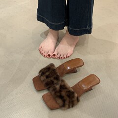 超仙自留~！一字带高跟毛毛拖鞋女秋冬外穿方头异形坡跟兔毛拖鞋