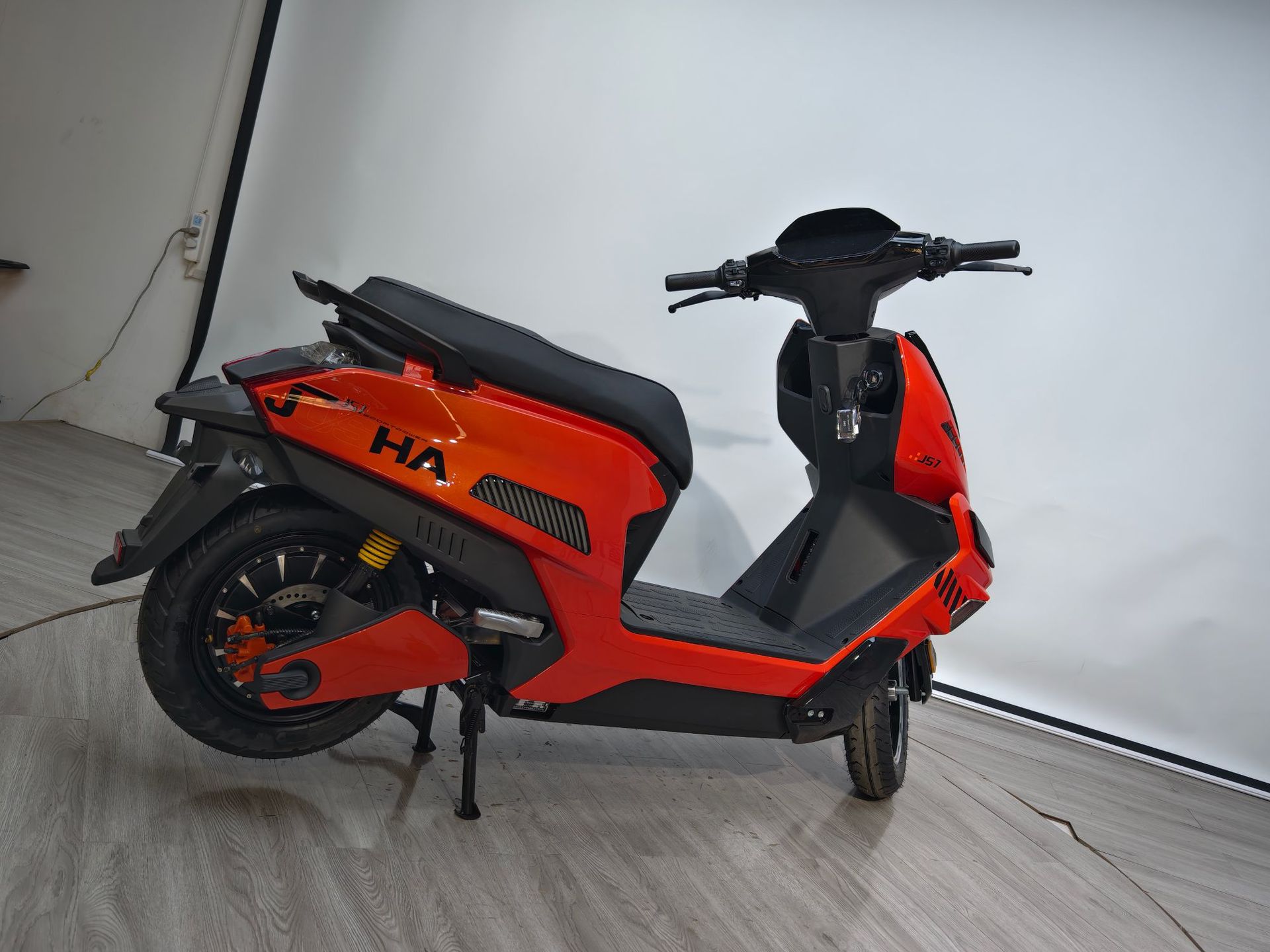 72V High-Performance Electric Motorcycle Scooter