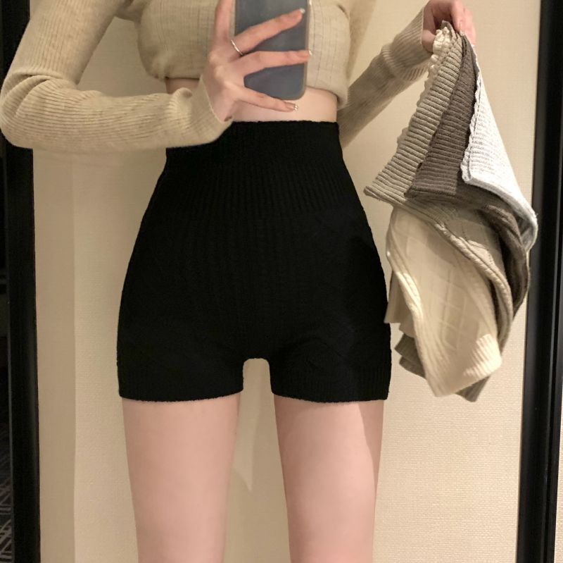 2025 Autumn and Winter Women's Clothing Inner Wear New Comfortable Shorts Knitted Tights High Waist Large Size Leggings