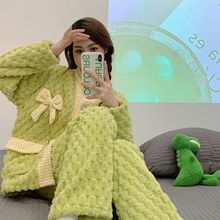 跨境批发秋冬新款睡衣少女粉爱心小峦格提花珊瑚绒300g休闲家居服