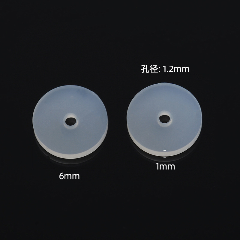 Cream white earrings, 6mm