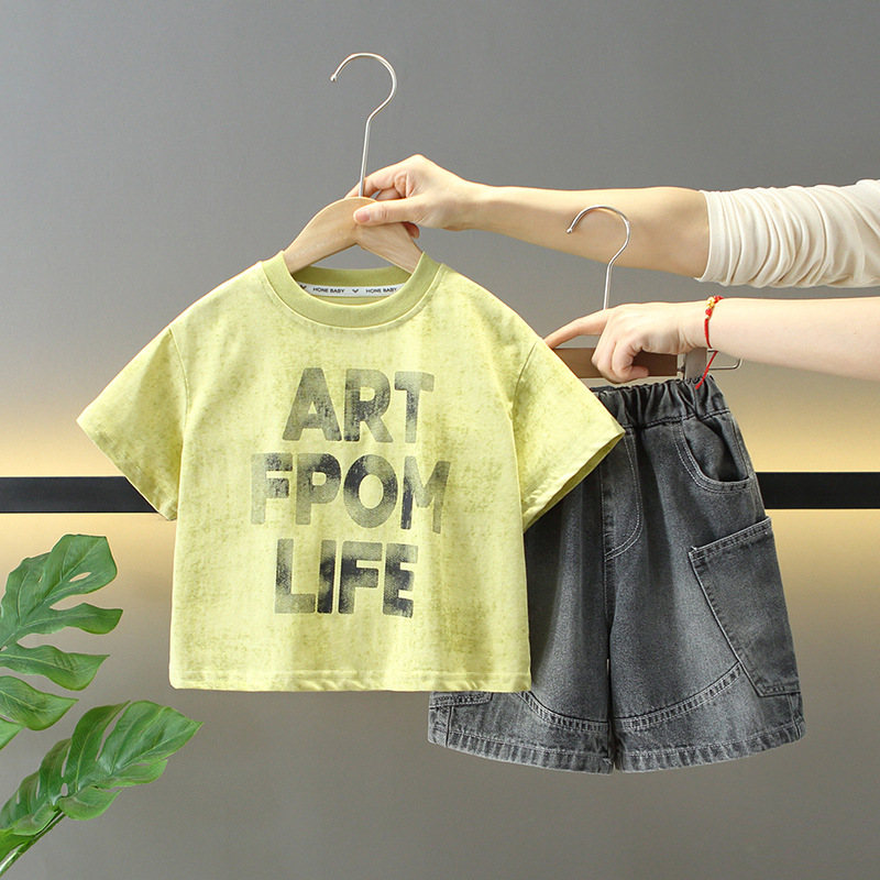 7913 traje de verano para niños 2025 nuevos pantalones cortos de mezclilla de moda para niños bebé verano versión coreana de dos piezas de moda
