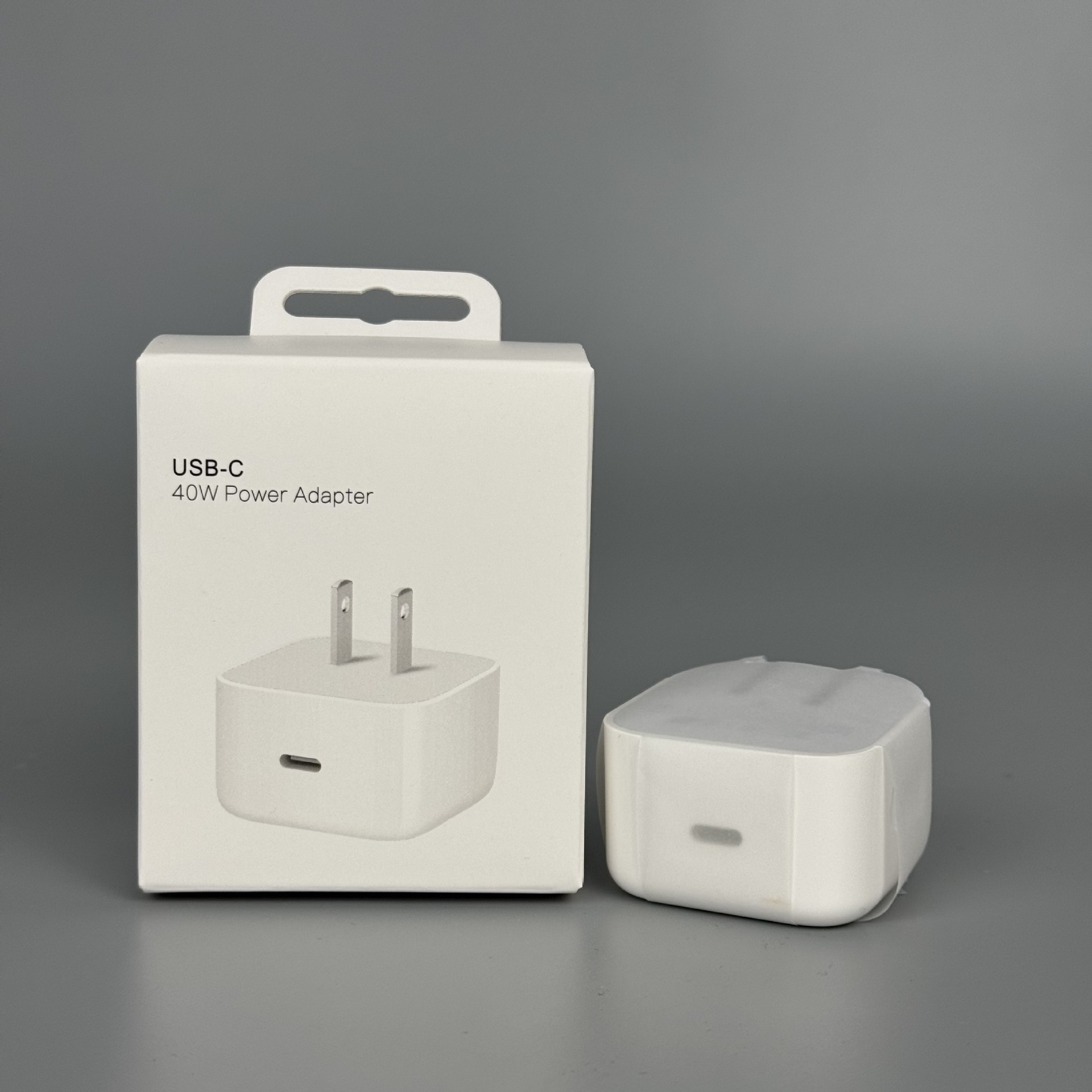Cargador de 40W estándar europeo para Apple estándar británico PD cabeza de carga de teléfono móvil estándar de carga rápida conjunto original al por mayor image 6