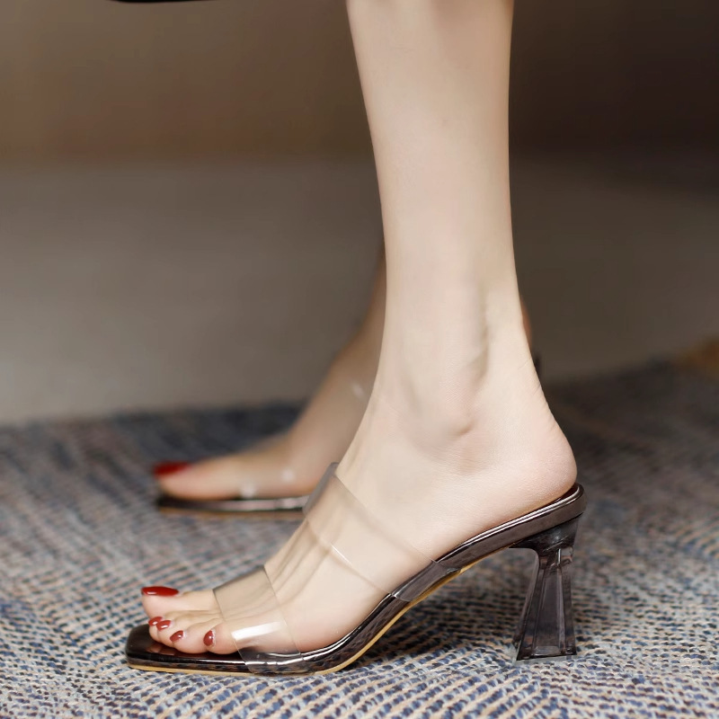 Beautiful Slimming Transparent Crystal Heel One-Strap High-Heeled Sandals for Women to Wear in Summer with Open Toes and Skirts for Shopping Beautiful Slimming Transparent Crystal Heel One-Strap High-Heeled Sandals for Women to Wear in Summer with Open Toes and Skirts for Shopping