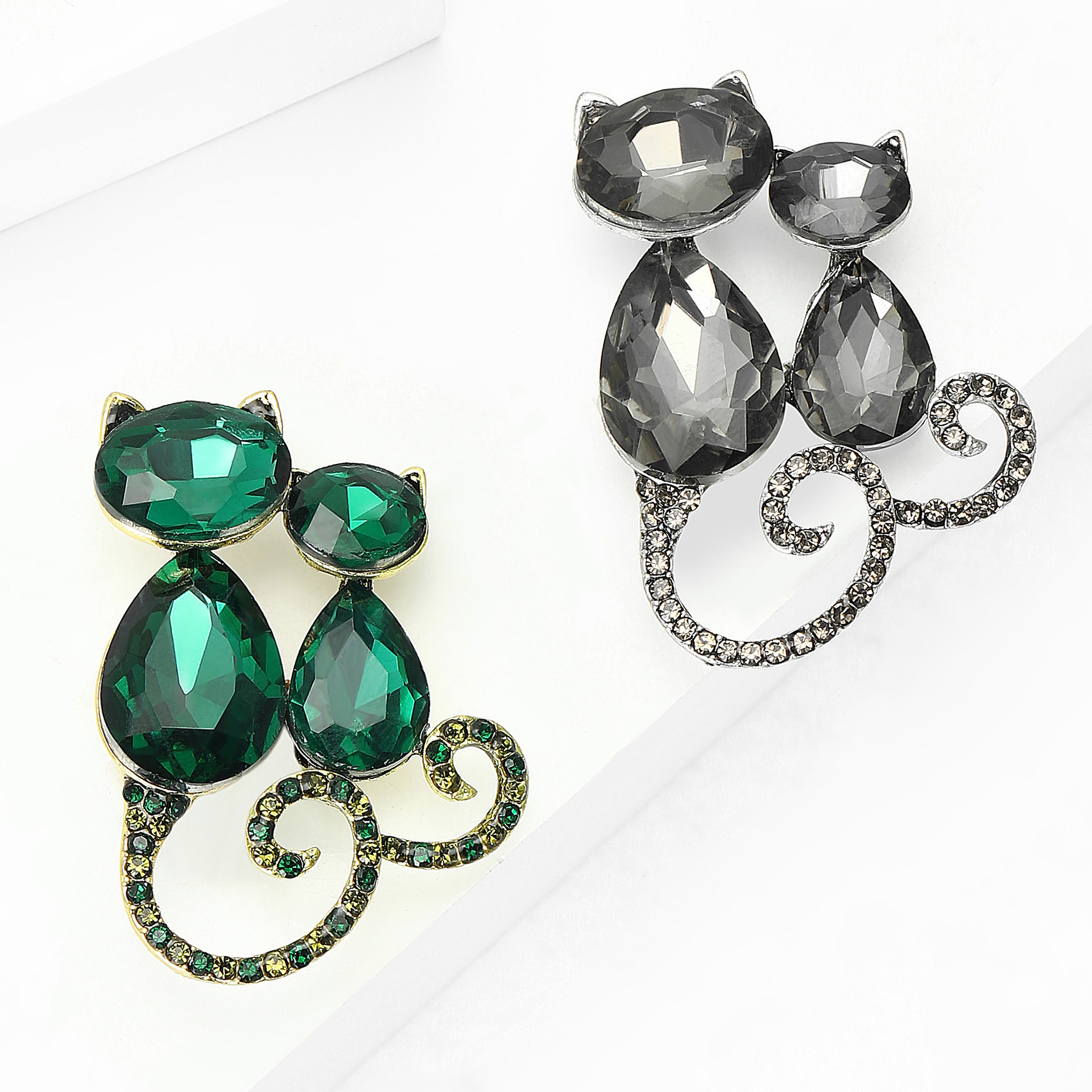 Spilla donna vintage perla cristallo farfalla fiore cigno spilla_voghion.com